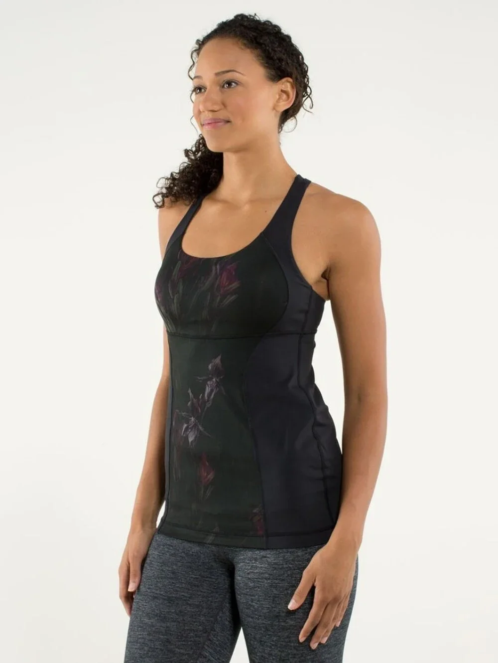 lululemon athletica excellent missing